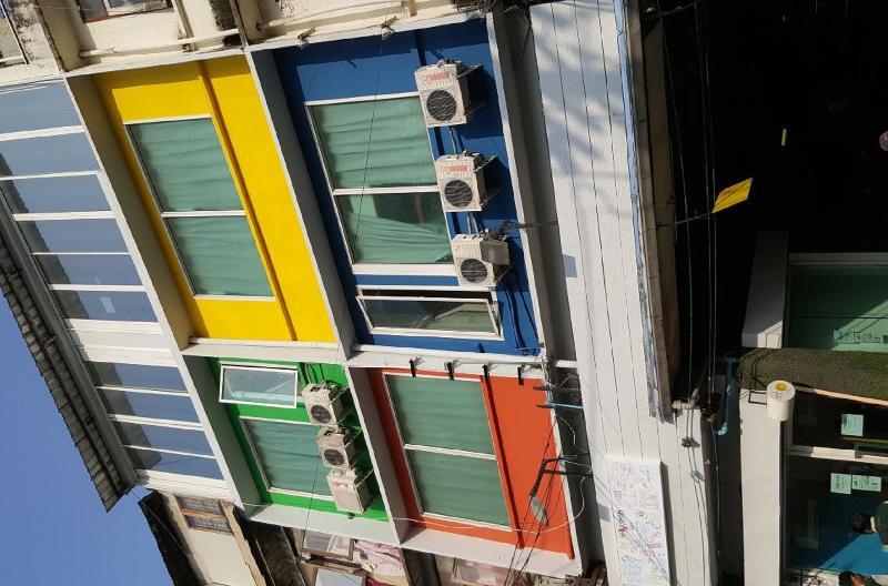 Jellybean Ezy Hostel Sathorn Бангкок Экстерьер фото